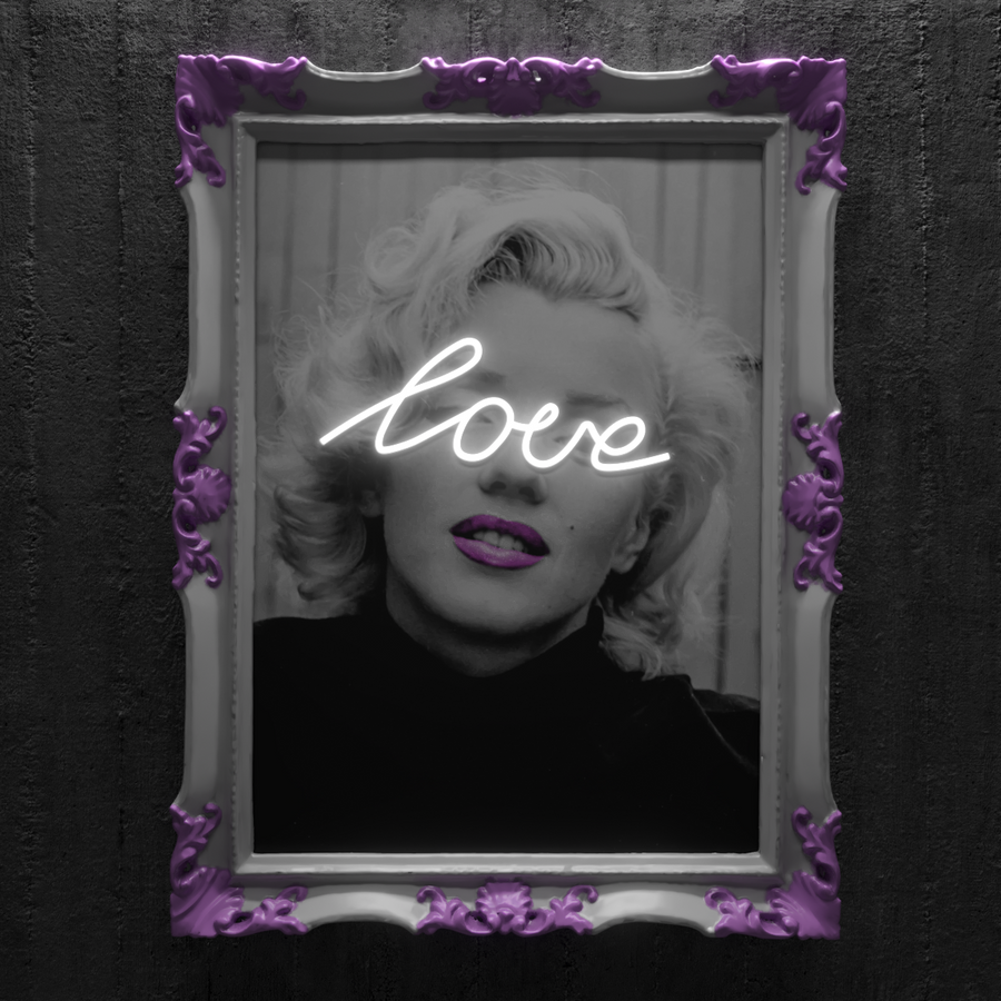 Marilyn Loves