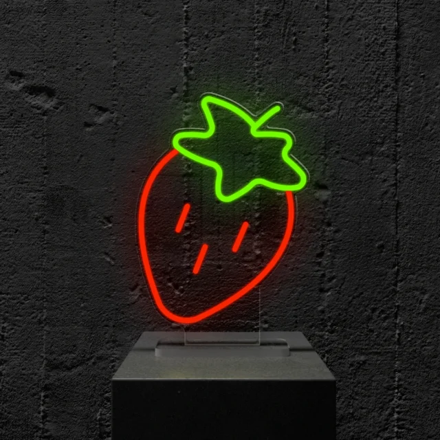 strawbarry Strawberry